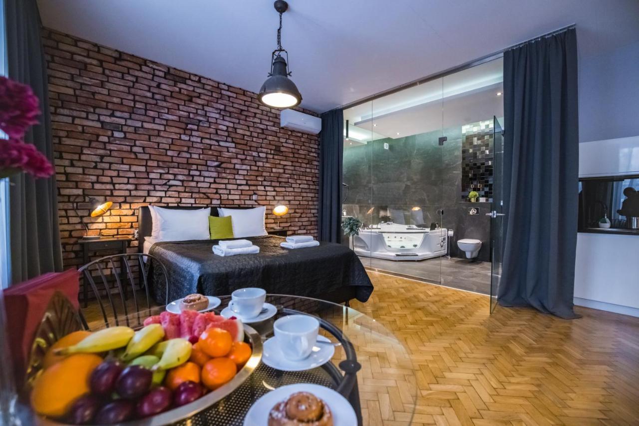 Leo Apartments Old Town Krakau Buitenkant foto