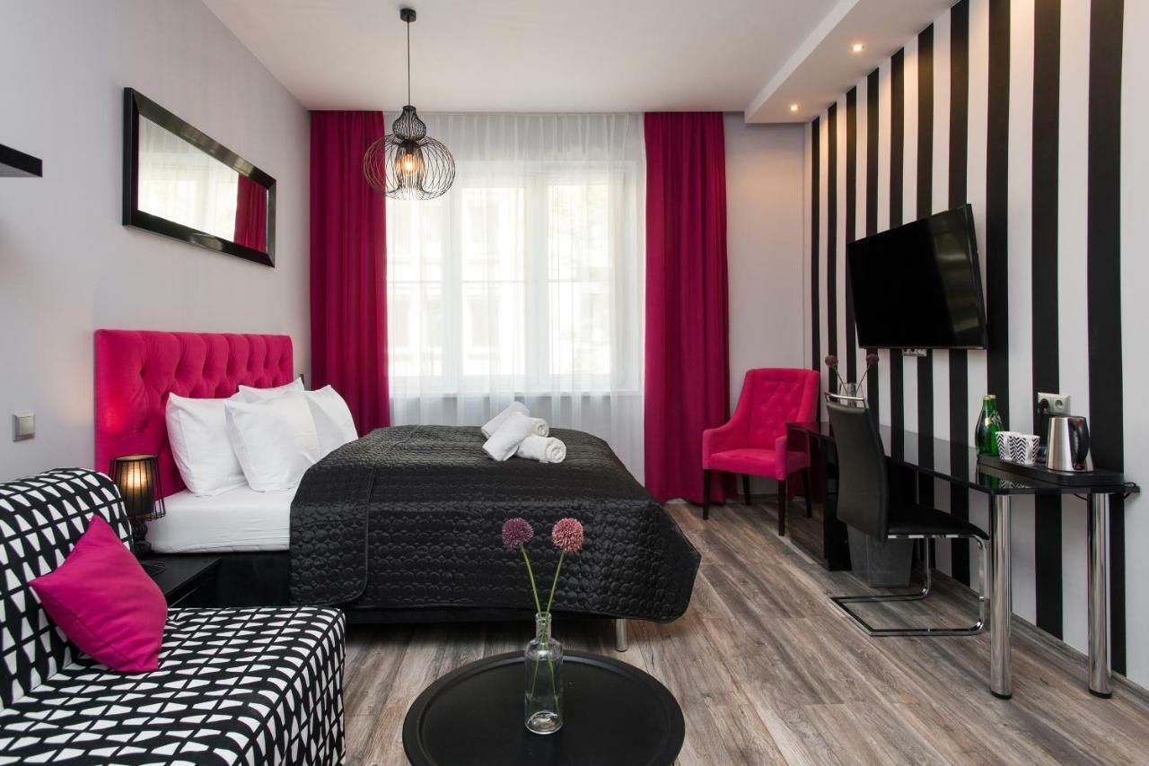Leo Apartments Old Town Krakau Buitenkant foto