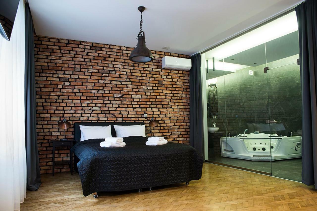 Leo Apartments Old Town Krakau Buitenkant foto